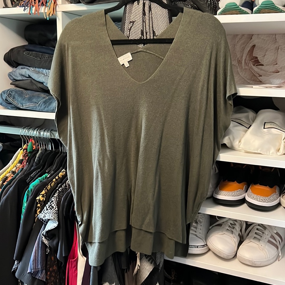 Perfect condition Lucky Brand sweater